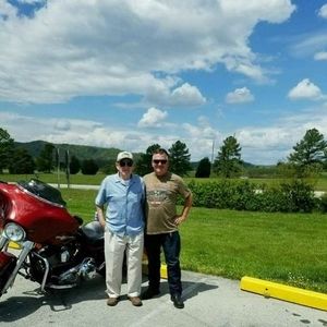 Meet your Posher, Lee